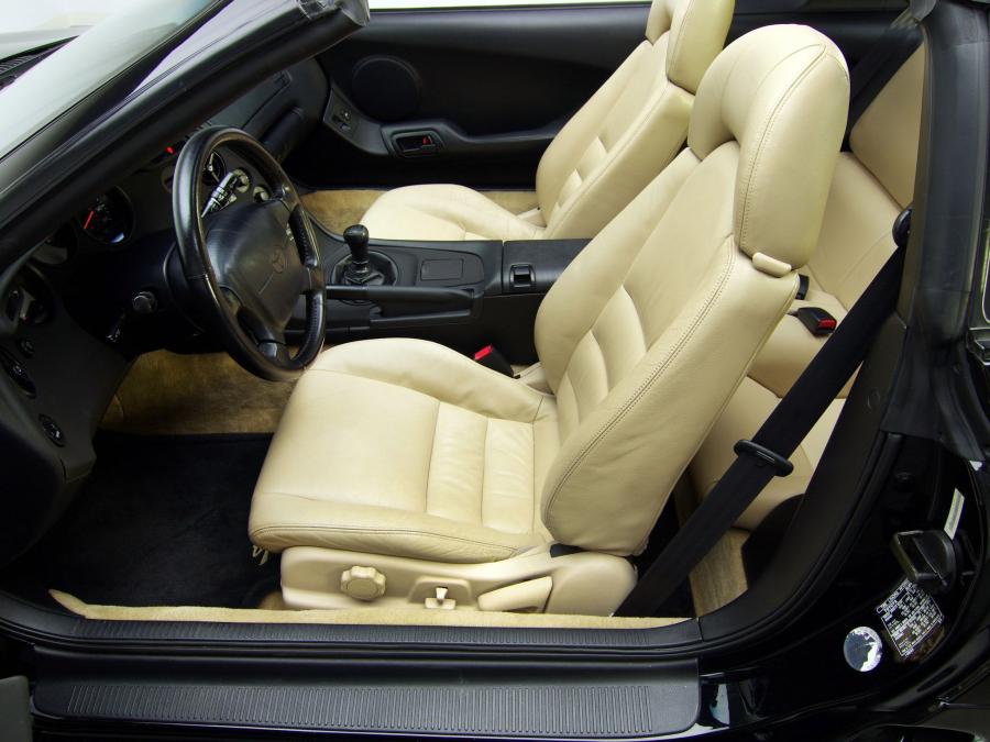  Toyota Supra Targa 1993 года  (фото 7 из 13)